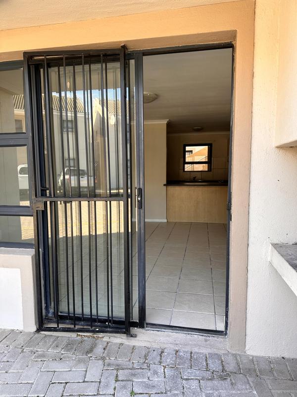 2 Bedroom Property for Sale in Fairview Golf Estate Western Cape